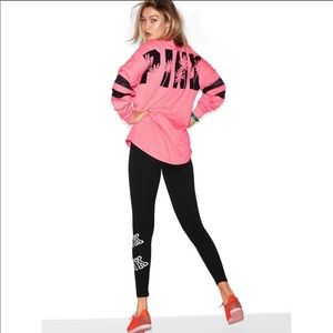 Vs Pink Crew *Rare*